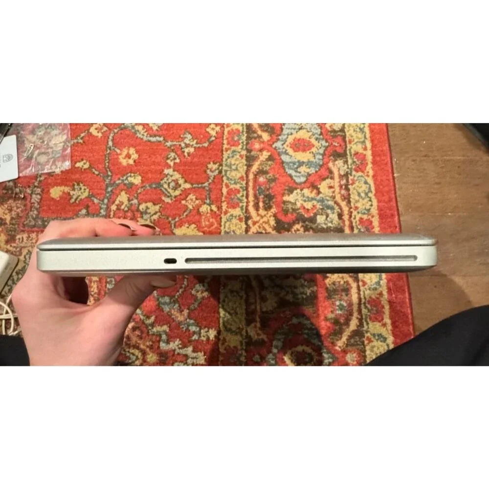 Apple MacBook Pro 13